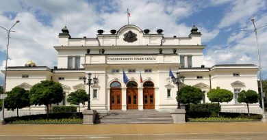 Няма да има лятна ваканция за Народното Събрание Няма да има лятна ваканция за Народното Събрание