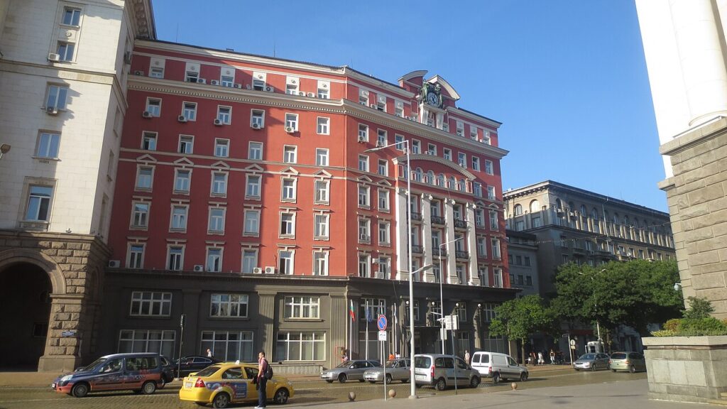 Сградата на Агенцията по заетостта в София