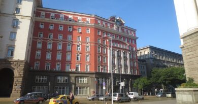 Сградата на Агенцията по заетостта в София