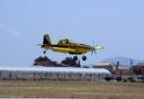 Противопожарен самолет Air Tractor AT-802 при кацане на летище