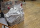 Прозрачна избирателна урна в изборна секция